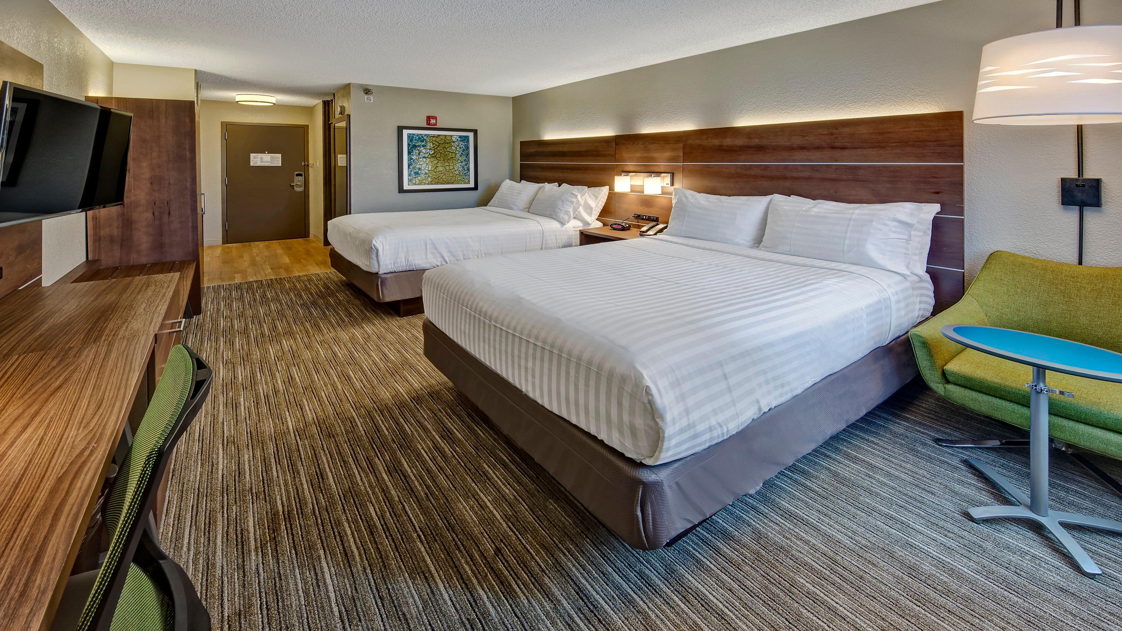 Hotel Express Airport Expo Center By Ihg