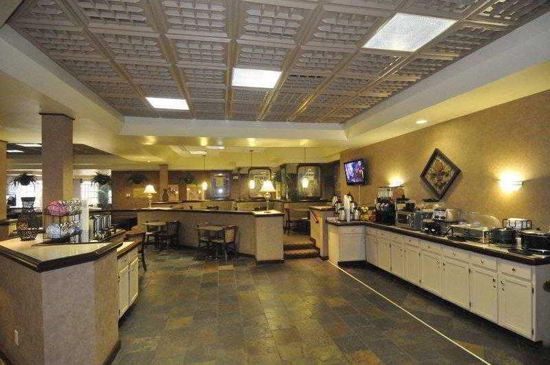 Express Airport Expo Center By Ihg Louisville